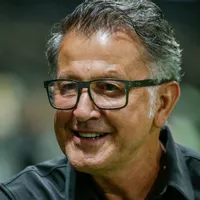 Juan Carlos Osorio justifica sistema defensivo do Remo citando o Barcelona de Cruyff