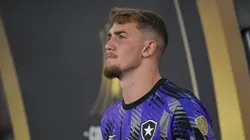 Leo Linck goleiro do Botafogo durante partida contra o Nacional Potosi no estadio Engenhao pelo campeonato Copa Libertadores 2026.