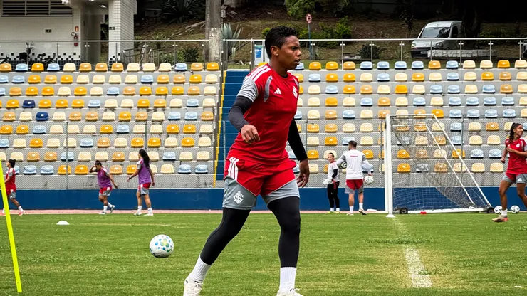 Colorado se prepara para próximo jogo do Brasileiro Feminino - Foto: Lara Vantzen / Sport Club Internacional