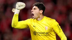 Goleiro esteve na mira do Grêmio - Foto: Maja Hitij/Getty Images.