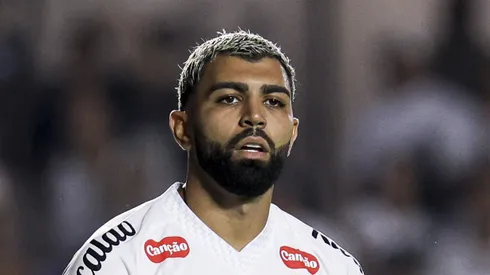 Gabigol não vive bom momento no Santos –
Foto: Ricardo Moreira/Getty Images
