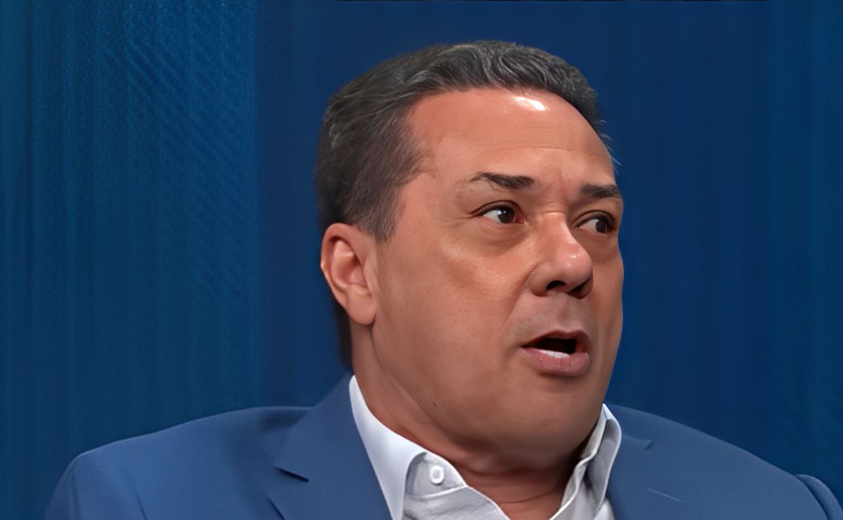 Luxemburgo prevê título do Flamengo contra o Lanús e manda aviso para Filipe Luís sobre cobranças