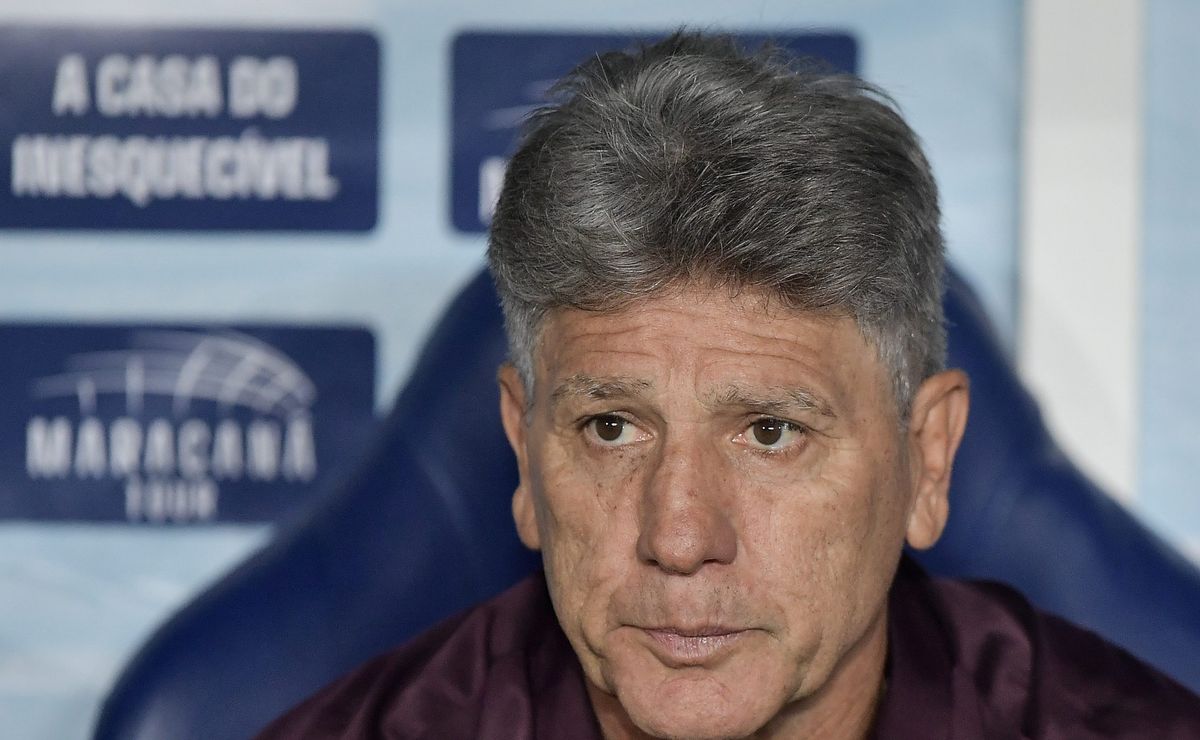 Sombra para substituir Vojvoda no Santos, Renato Gaúcho se afasta do Vasco por entrave salarial