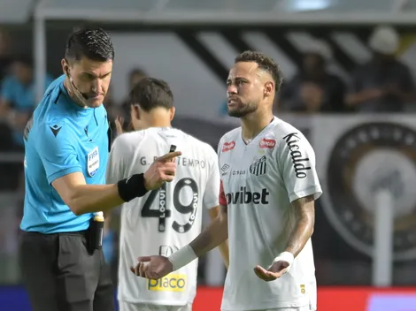 Santos reclama de não expulsão de Thiago Mendes