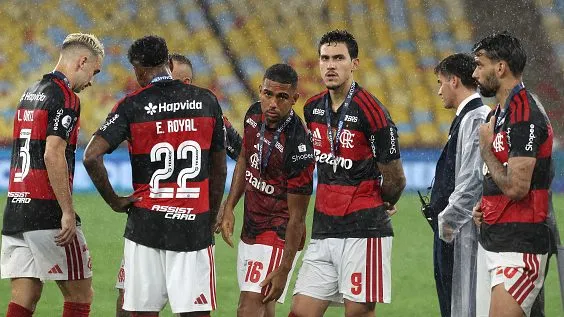 Jogadores do Flamengo após o vice da Recopa. Foto: Wagner Meier/Getty Images