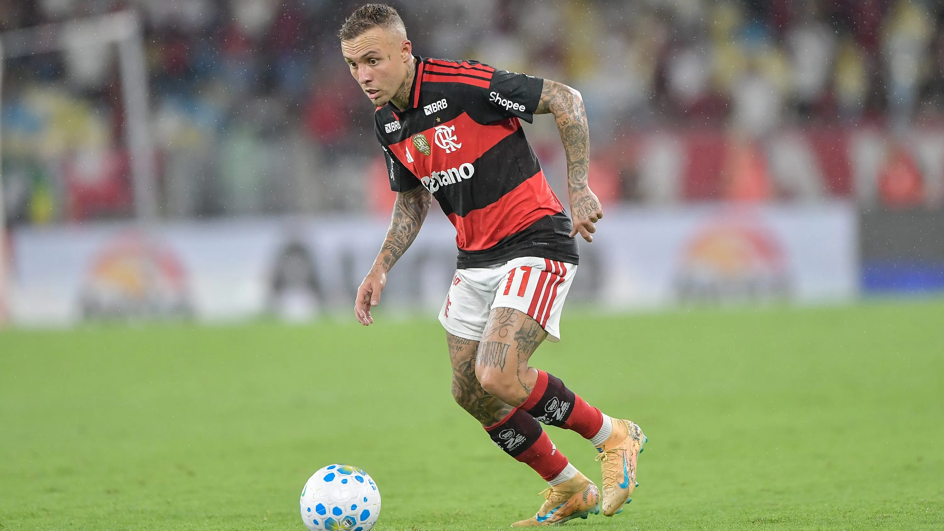 Cebolinha em ação pelo Mengo, jogador afirmou que está em compasso de despedida – Foto: Thiago Ribeiro/AGIF