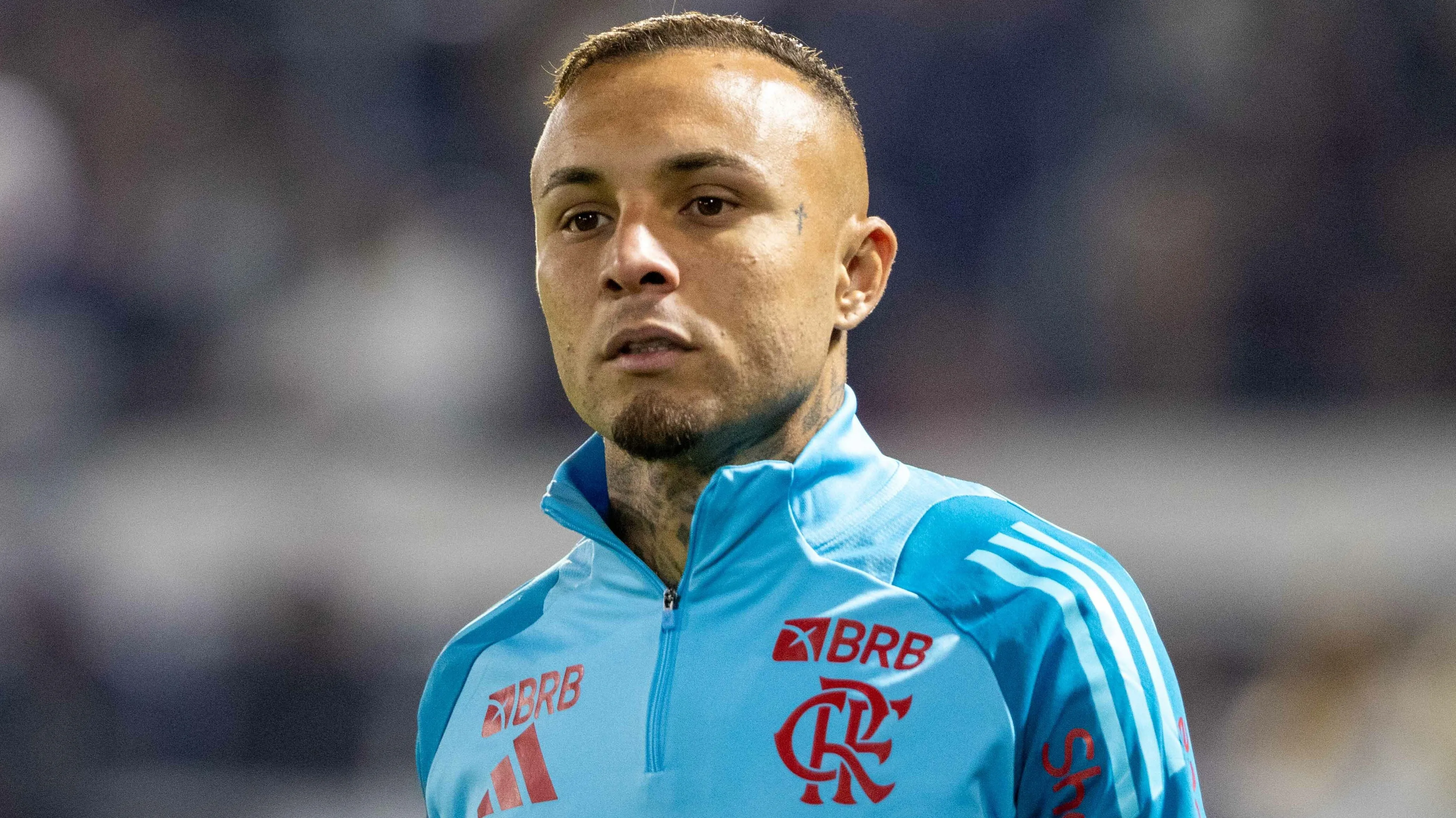 Cebolinha fez desabafo sincero após derrota do Flamengo na Recopa e praticamente carimbou saída do clube –  Foto: Joisel Amaral/AGIF