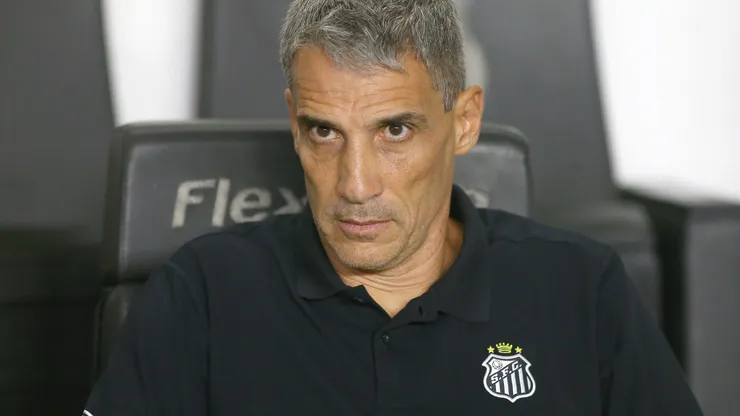 Vojvoda fez desabafo após vitória do PeixeFoto: Mauricio De Souza/AGIF