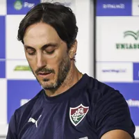 Zubeldía&nbsp;expõe busca do Fluminense por centroavante para a temporada: “Tomara que consigamos um”