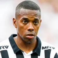 Robinho entra na negociação pela renovação do filho no Santos