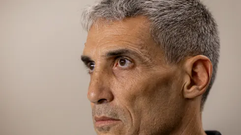 Vojvoda durante partida do Santástico na Vila Belmiro