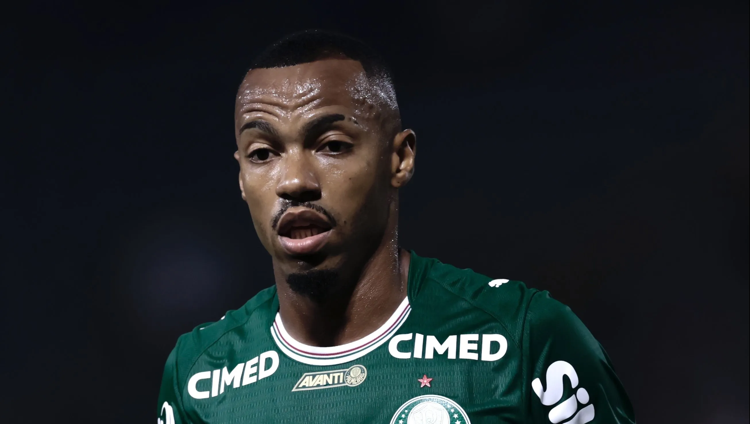 Marlon Freitas foi contratado nesta janela - Foto: Marcello Zambrana/AGIF.