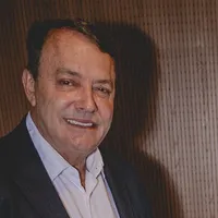 Tite é respaldado no Cruzeiro por Pedro Lourenço