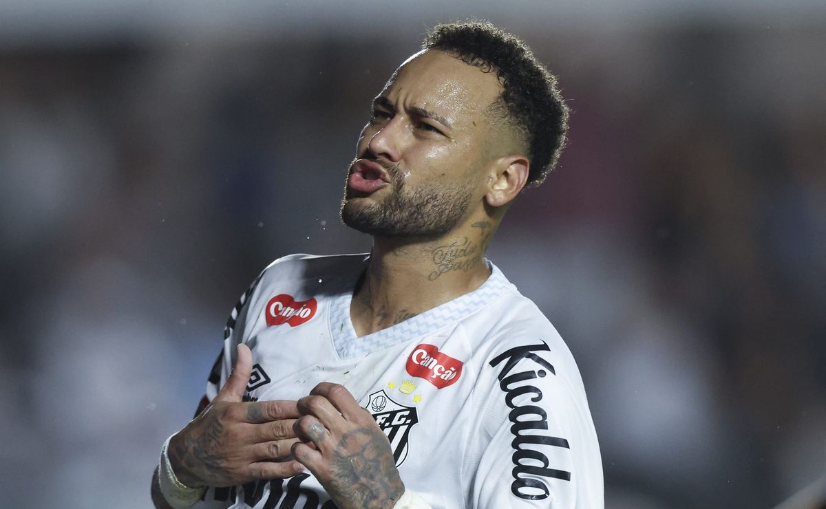 Miranda defende presença de Neymar na Seleção Brasileira e aponta motivo para Ancelotti convocá-lo