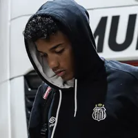 Santos teme perder Robinho Jr. e busca renovação