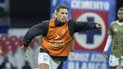 Christian Oliva será registrado e pode fazer sua estreia pelo Peixe no dia 10 de março