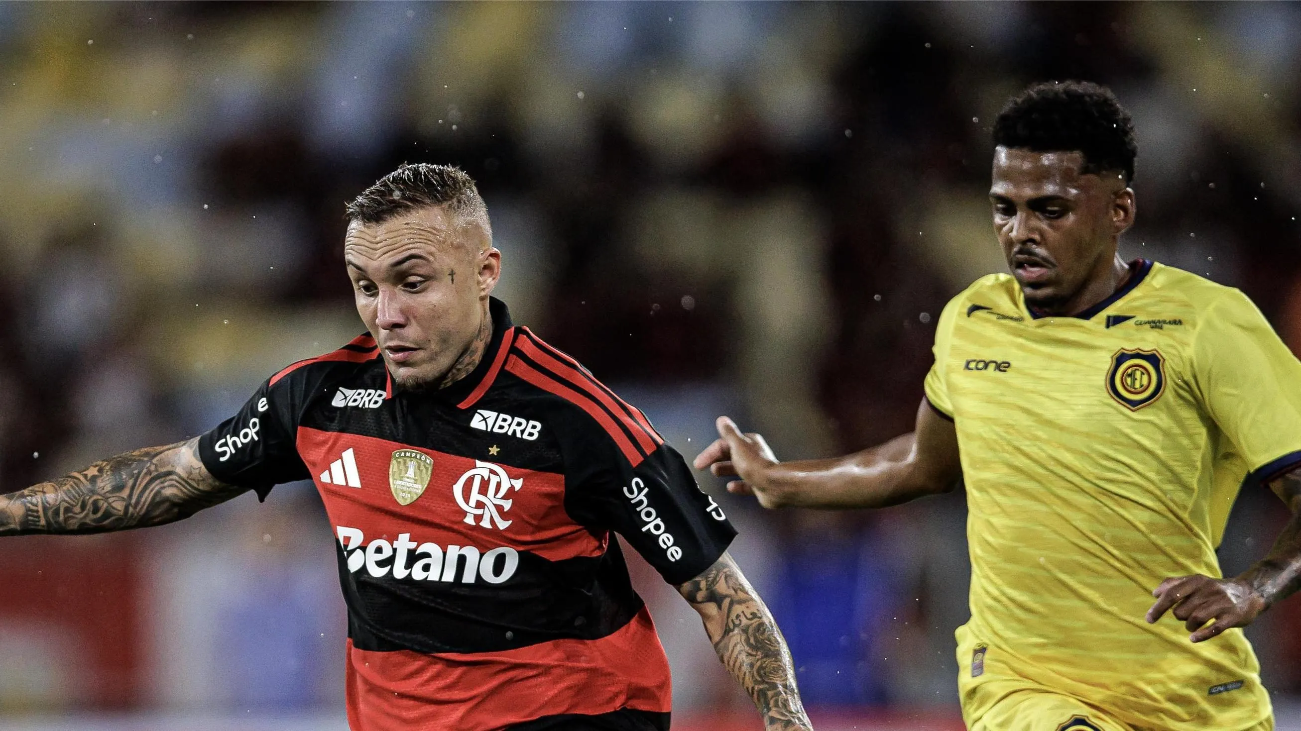 Foto: Andre Mourao/AGIF – Cebolinha em ação durante jogo do Flamengo no Maracanã.