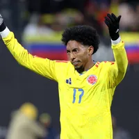 Botafogo abre negociações para contratar Johan Mojica nesta janela