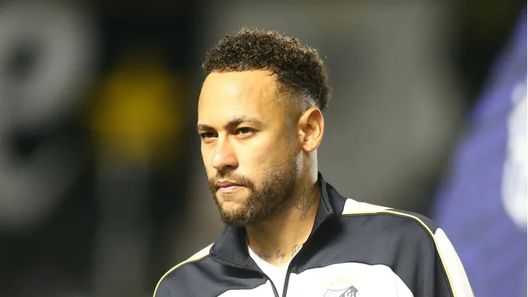 Neymar antes do jogo do Santos contra o Vasco na Vila Belmiro.