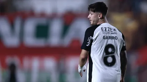 Rodrigo Garro, jogador do Corinthians, durante partida contra o Portuguesa Paulista no estadio Caninde pelo campeonato Paulista 2026. Foto: Marcello Zambrana/AGIF