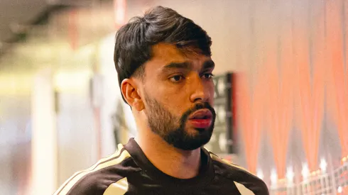 Paquetá durante chegada do elenco ao Maracanã. Foto: Adriano Fontes/Flamengo