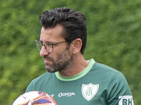 Alberto Valentim faz apelo antes de América-MG x Atlético-MG