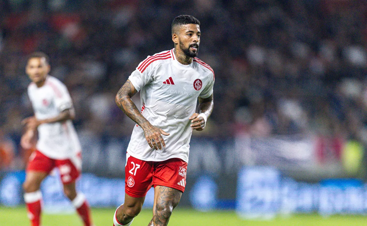 Paulinho Paula analisa Gre-Nal 450 e coloca vitória sobre o Grêmio em segundo plano frente ao Brasileirão