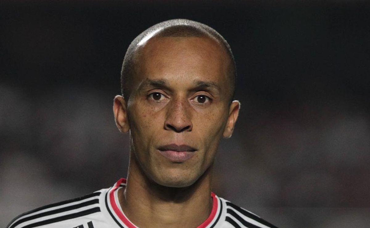 Miranda projeta Palmeiras x São Paulo e manda recado ao elenco de Crespo antes do Choque-Rei