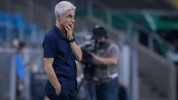 Luís Castro tem dúvidas importantes no Grêmio para o Gre-Nal - Foto: Maxi Franzoi/AGIF