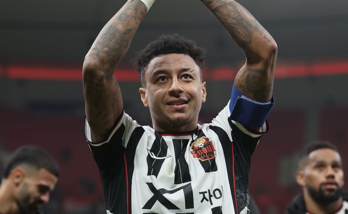 Lingard acerta pré-contrato com o Corinthians e vem ao Brasil para fazer exames médicos