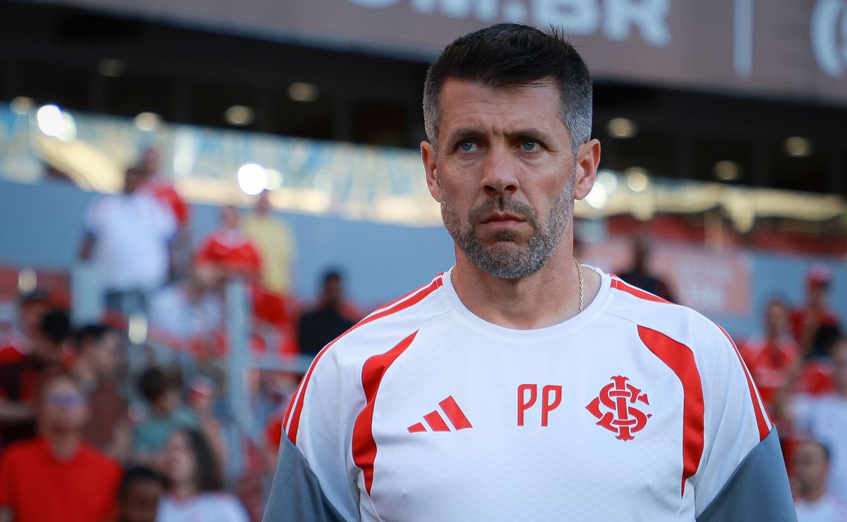 Pezzolano encaminha escalação do Internacional para primeiro Gre-Nal da final