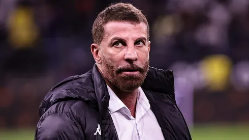 Pedrinho elevou o tom das cobranças em reunião com jogadores do Vasco