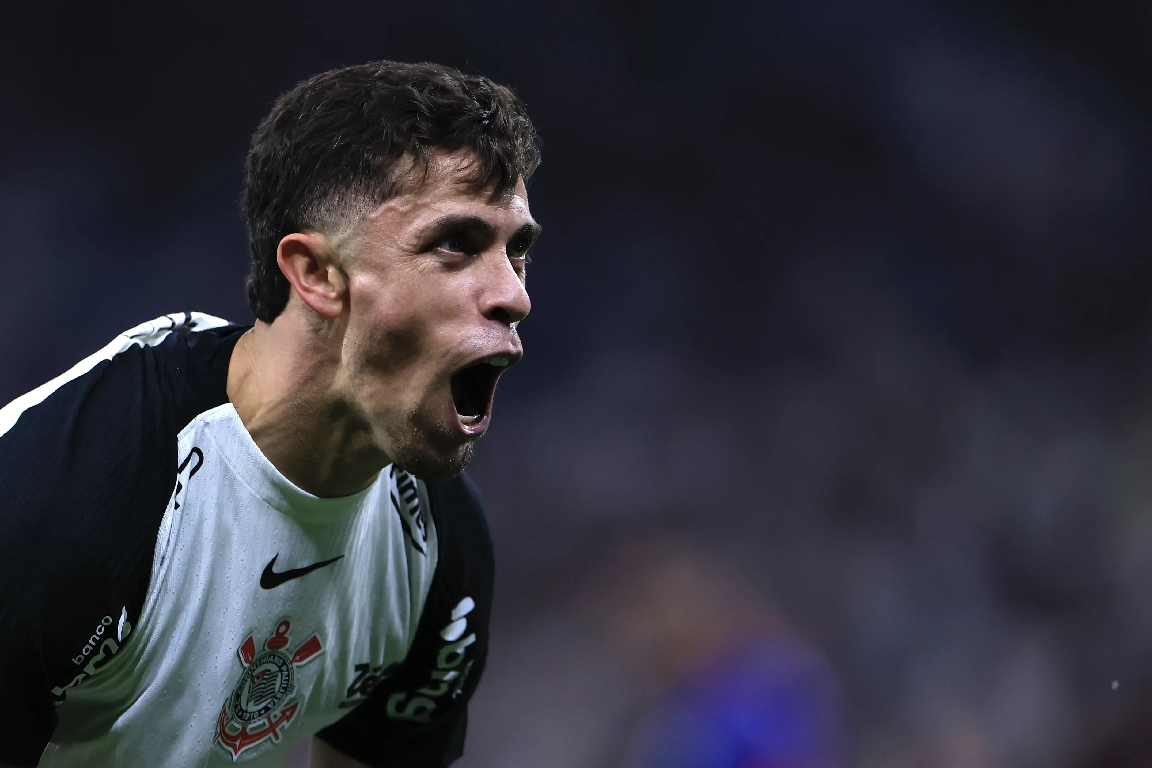 Gabriel Paulista jogador do Corinthians comemora seu gol durante partida contra o Bragantino no estadio Arena Corinthians pelo campeonato Brasileiro A 2026. Foto: Marcello Zambrana/AGIF