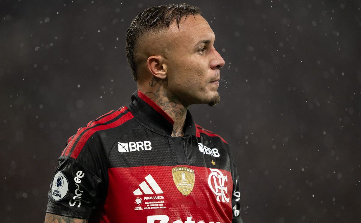 Flamengo aplica conduta disciplinar ao elenco após fala polêmica de Everton Cebolinha após vice na Recopa