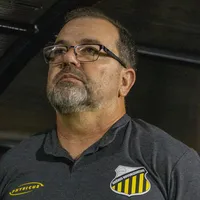 Enderson Moreira manda a real sobre eliminação do Corinthians