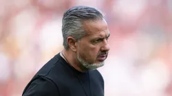 RJ - RIO DE JANEIRO - 31/08/2025 - BRASILEIRO A 2025, FLAMENGO X GREMIO - Jose Boto diretor de futebol do Flamengo durante partida contra o Gremio no estadio Maracana pelo campeonato Brasileiro A 2025. Foto: Jorge Rodrigues/AGIF