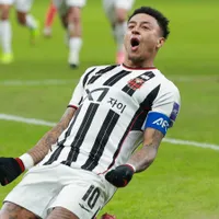 Jesse Lingard desembarca em São Paulo para assinar com o Corinthians