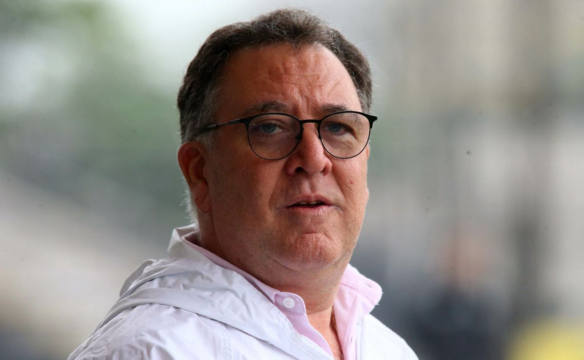 Santos anuncia Elano como gerente de futebol da base: “Volto para ajudar a formar talentos”