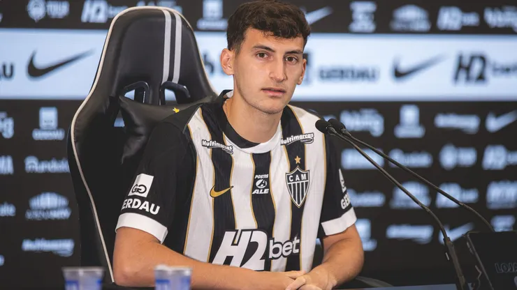 Tomás Pérez está apto a fazer sua estreia pelo Atlético-MG Foto: Pedro Souza / Atlético