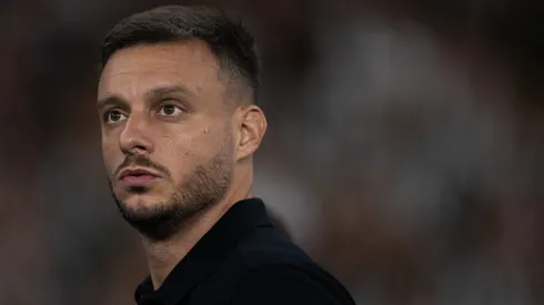 Martín Anselmi técnico do Botafogo durante partida contra o Nacional Potosí. Foto: Jorge Rodrigues/AGIF