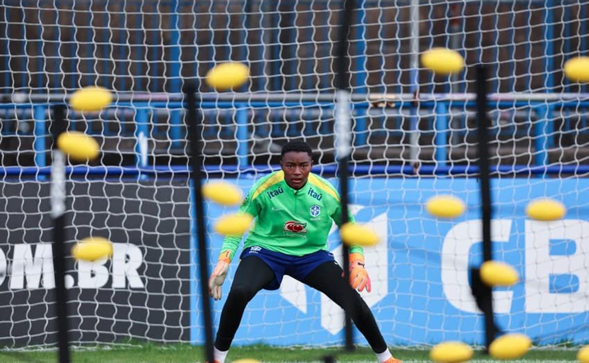Thaís Lima valoriza chance na Seleção e sonha com vaga na Copa do Mundo Feminina