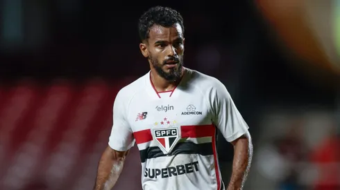 Torcida do São Paulo sentiu a falta de Danielzinho no primeiro tempo diante do Palmeiras
