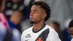 Thiago Mendes jogador do Vasco durante partida contra o Flamengo no estadio Maracana pelo campeonato Carioca 2026.