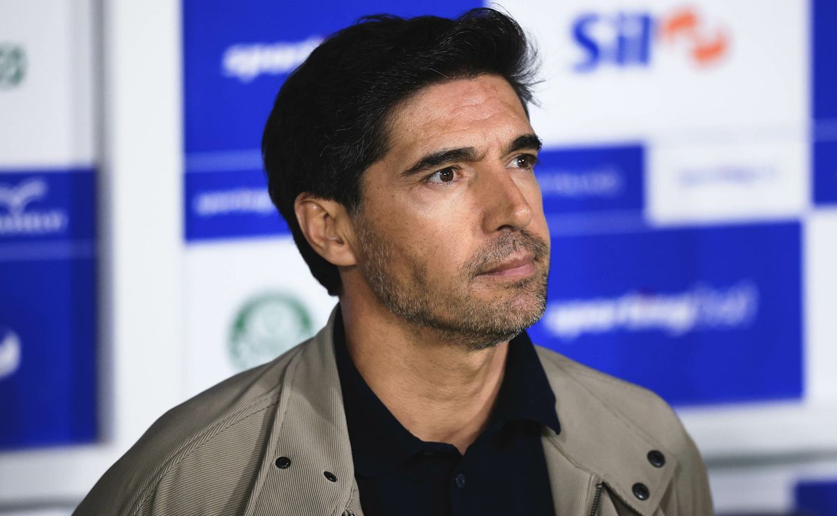 Abel Ferreira sai do clubismo e rasga elogios ao São Paulo: “Tem bons jogadores, bom treinador”