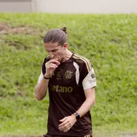 Flamengo deve ir com time misto mesmo na crise