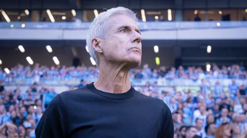 Luis Castro ressaltou o equilíbrio do Imortal. Foto: Maxi Franzoi/AGIF