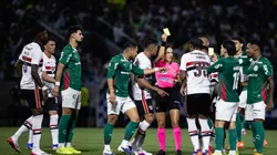SP - BARUERI - 01/03/2026 - PAULISTA 2026, PALMEIRAS X SAO PAULO - O arbitro Daiane Muniz durante partida entre Palmeiras e Sao Paulo no estadio Arena Barueri pelo campeonato Paulista 2026. Foto: Ettore Chiereguini/AGIF