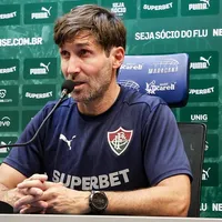 Auxiliar revela motivo de Renê cobrar o pênalti decisivo no clássico contra o Vasco