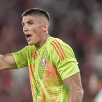 Rochet admite má atuação do Internacional, mas detona arbitragem