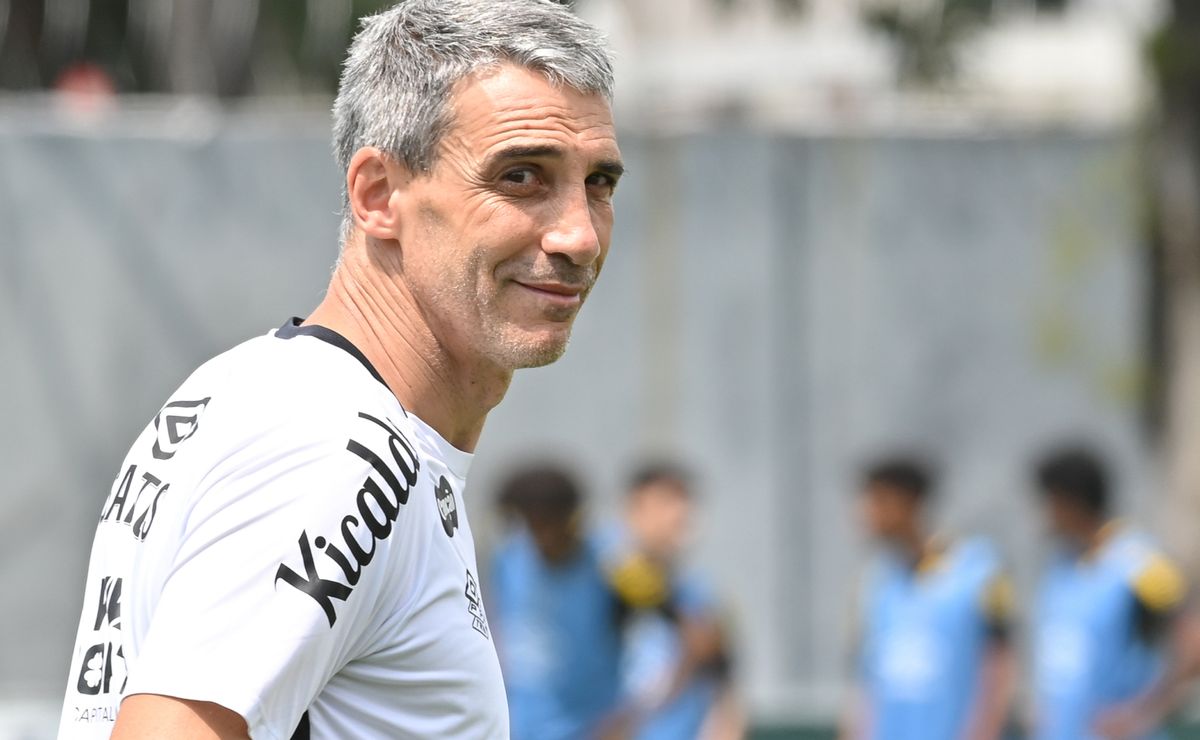 Planejamento do Santos: Vojvoda aproveita semana livre para testar novas opções táticas